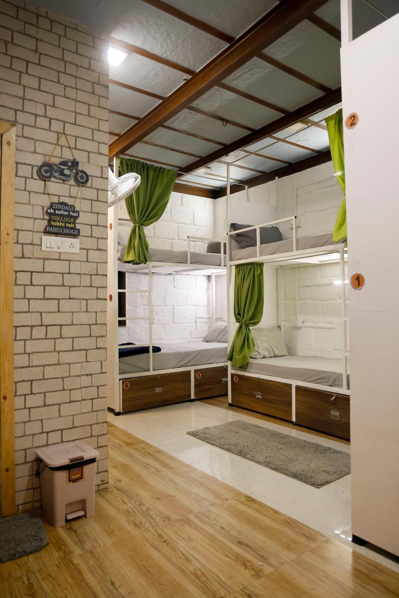 Hot - House Of Travellers, Lonavala By Mody Stays מראה חיצוני תמונה